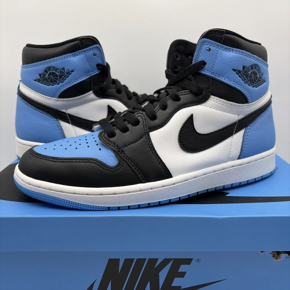 Size 9.5 - Jordan 1 Retro OG High UNC Toe (DZ5485-400)